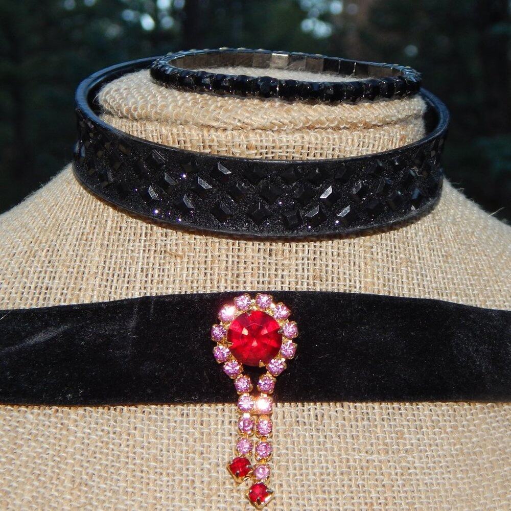 Jeweled Black Ribbon Choker Arm/Wrist Bracelet Set